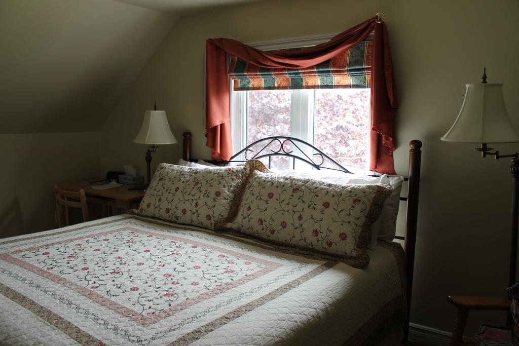 Mackenzie House B&B By Elevate Rooms Port Hawkesbury Habitación foto